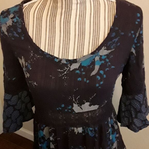 Free People Boho Floral Tunic - Picture 2 of 7